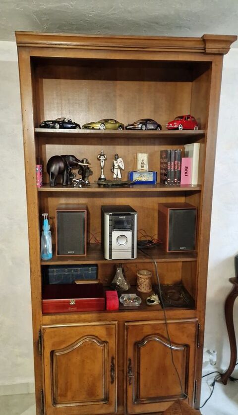 Biblioth�que 50 Saint-Rapha�l (83)