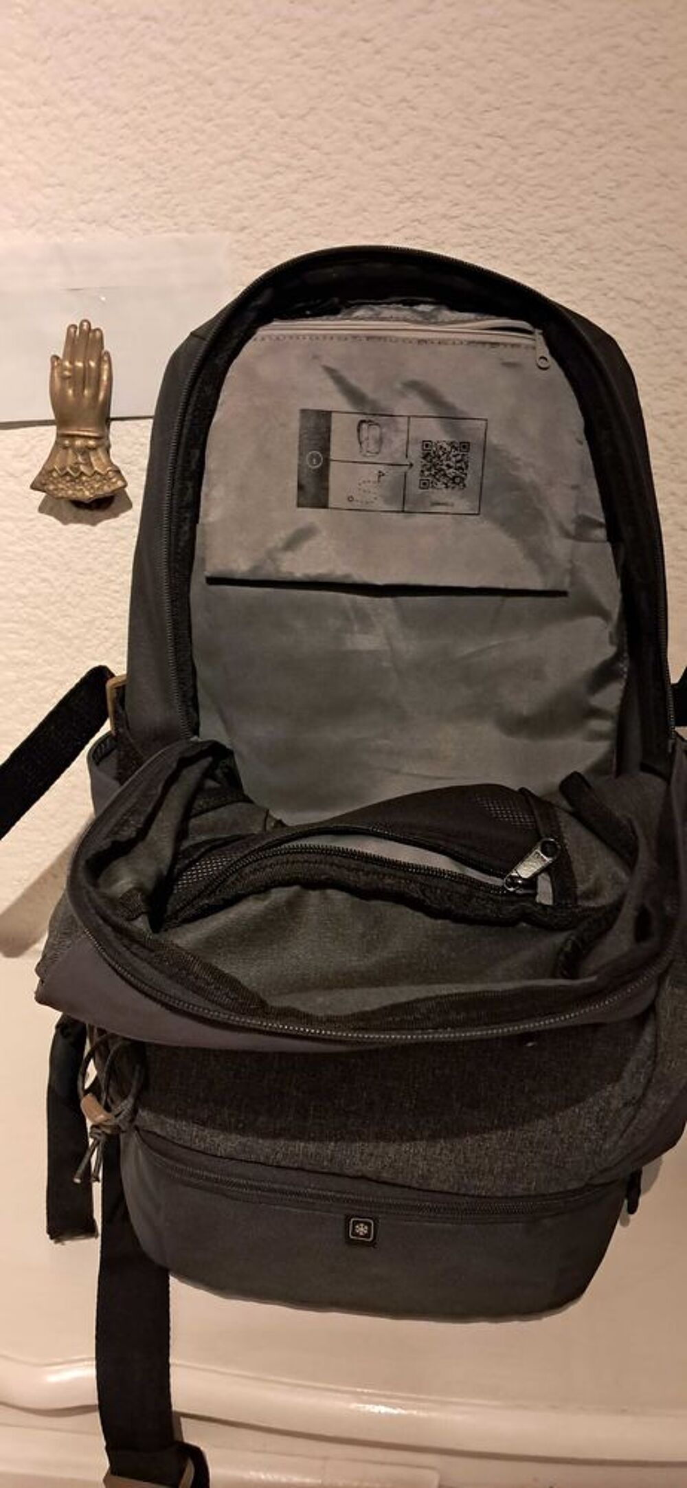 Sac &agrave; dos Randonn&eacute;e 40 litres tr&egrave;s bon &eacute;tat Sports