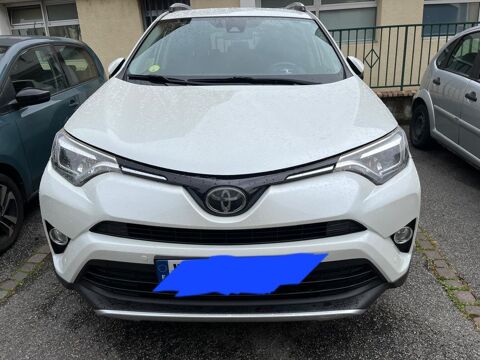 Toyota RAV 4 RAV4 143 D-4D 2WD Dynamic Business 2017 occasion Villeneuve-d'Ascq 59650