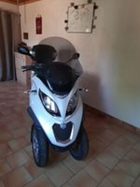 PIAGGIO 2016 occasion 03430 Villefranche-d'Allier