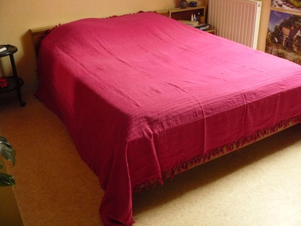 jet&eacute;e canap&eacute; / dessus de lit "bibi" Décoration