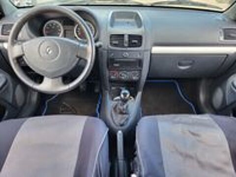 Clio II 2004 occasion 78540 Vernouillet