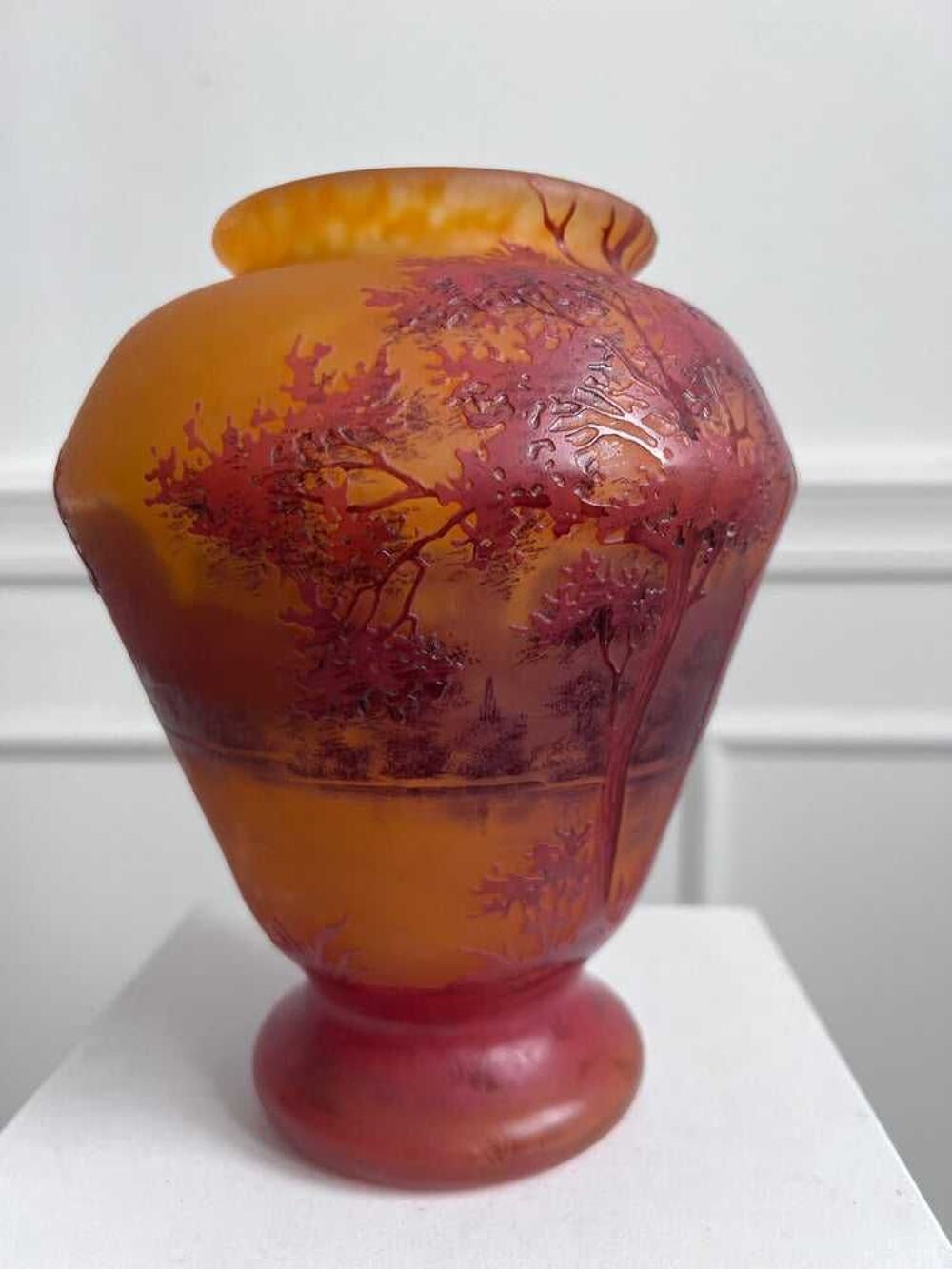 VASE DAUM NAN&agrave; &amp;#135;Y MULTICOUCHE DEGAGE &agrave; € L'ACIDE PAYSAGE LACUSTRE D'EPOQUE ART NOUVEAU 1890-1910 EN PARFAIT ETAT 