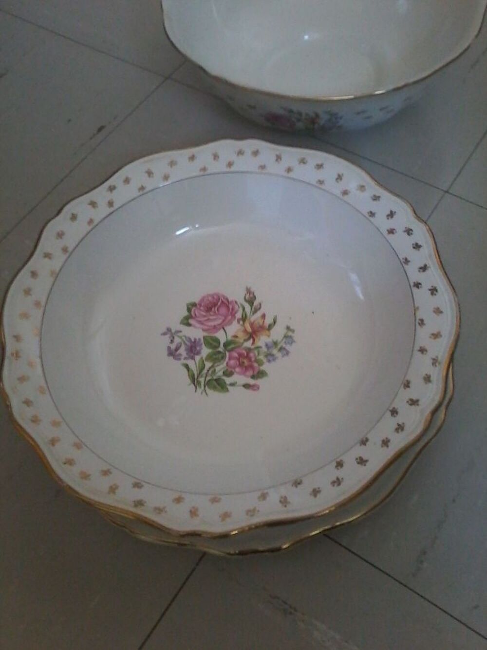 Ensemble Plat A G&acirc;teau 2 Saladier en porcelaine Cuisine