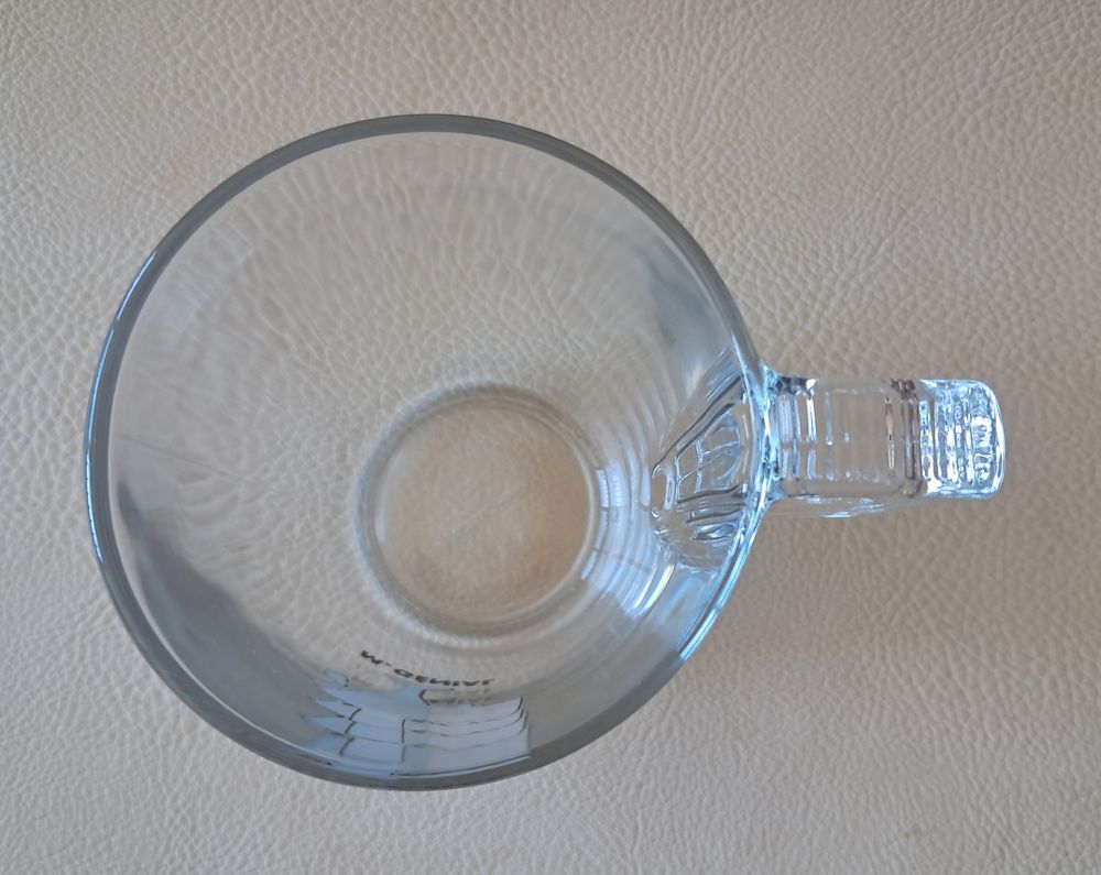 Mug tasse en verre transparent repr&eacute;sentant monsieur g&eacute;nial 