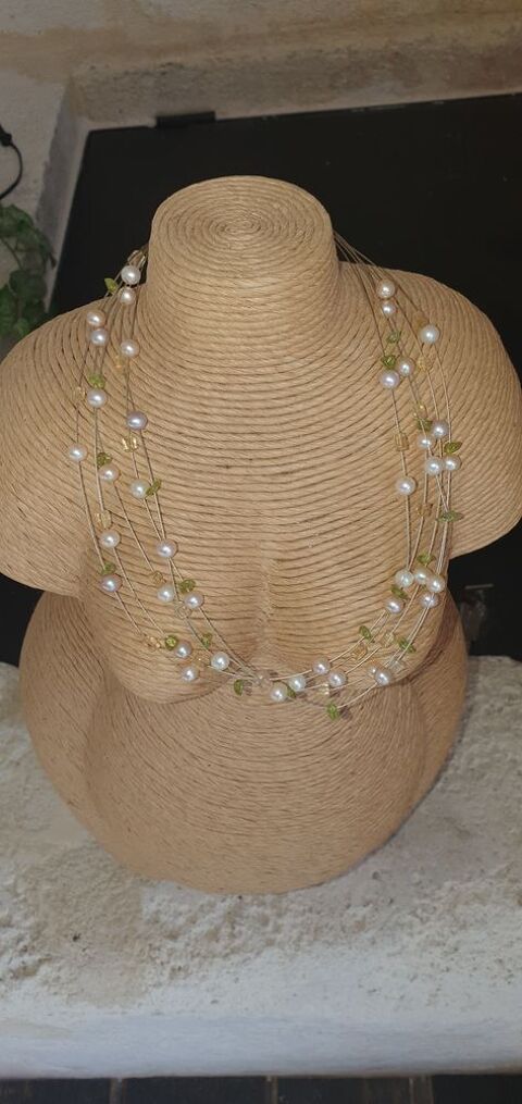 Collier multirangs (5) fermoir or péridot, citrine et perles 250 Jarnac (16)
