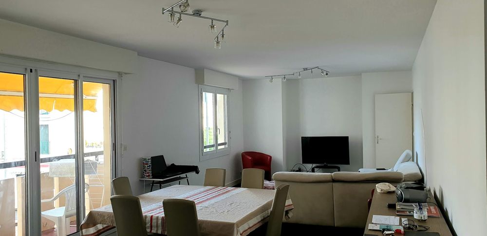 Location Appartement Bel appartement 3 chambres, terrasse, parking, St Charles Biarritz