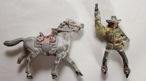 Rare Quiralu BUFFALO BILL & son cheval 1954  50 Issy-les-Moulineaux (92)
