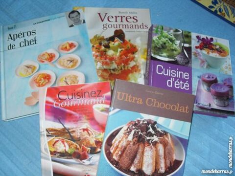 LOT DE 8 LIVRES DE CUISINE 3 Athée-sur-Cher (37)