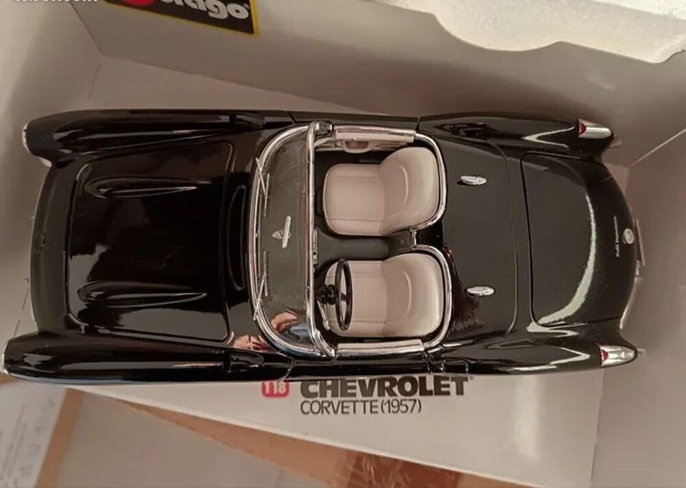 Chevrolet Corvette 1/18 