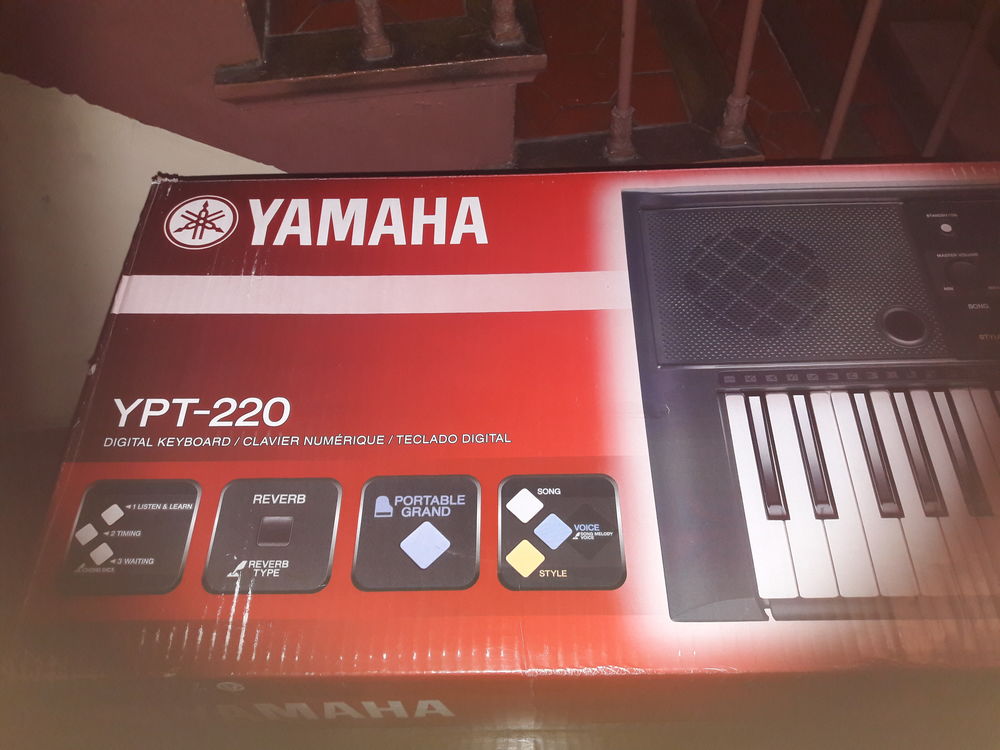 piano num&eacute;rique YAMAHA Instruments de musique