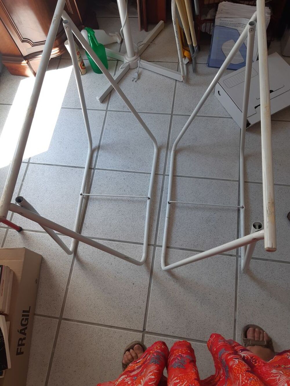 4 treteaux m&eacute;talliques blancs Bricolage