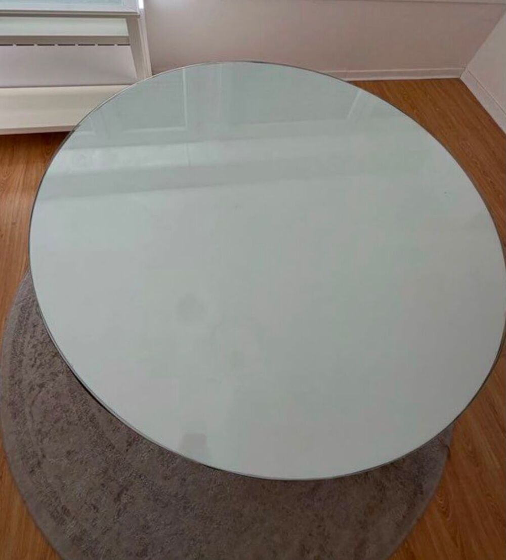 Table ronde en verre Meubles