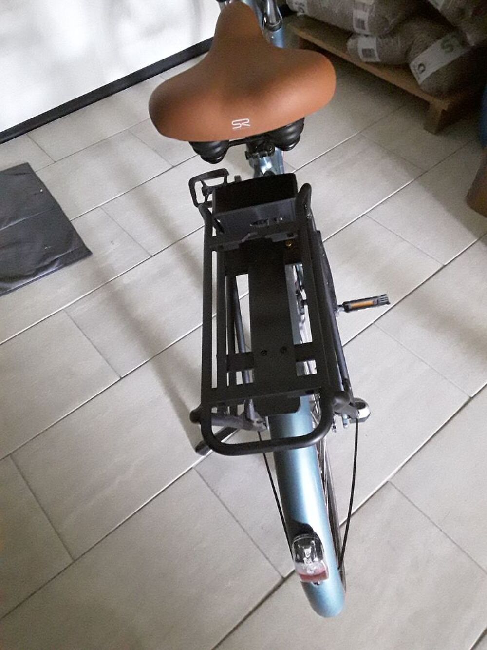 Velo en tr&egrave;s bon &eacute;tat peut de km cause de d&eacute;c&egrave;s Vélos