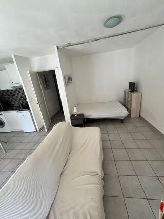  Appartement à louer 1 pièce 32 m²