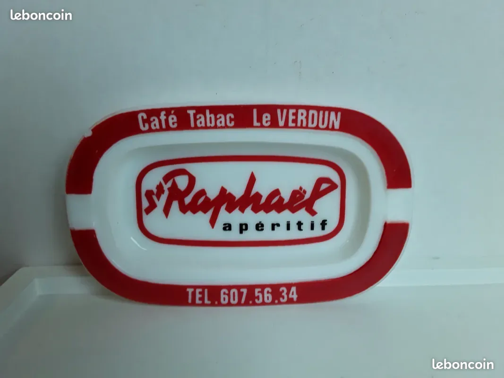 1 Cendrier St Rapha&euml;l le caf&eacute; tabac le verdun Décoration
