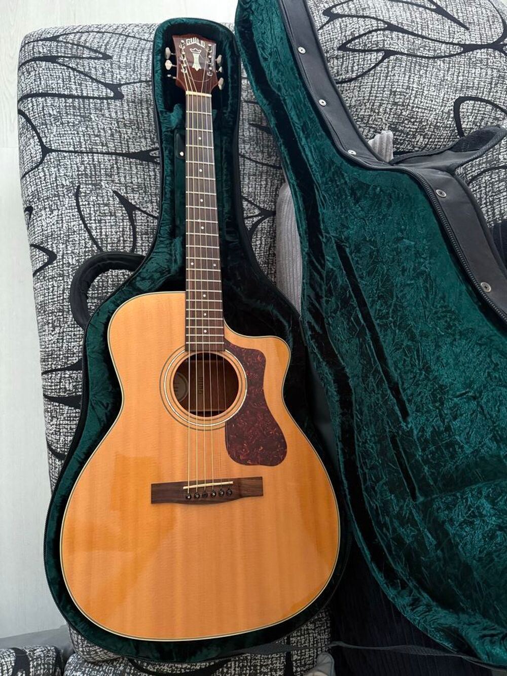 Guild OM-140CE Nat Westerly Guitare &eacute;lectro-acoutique Instruments de musique