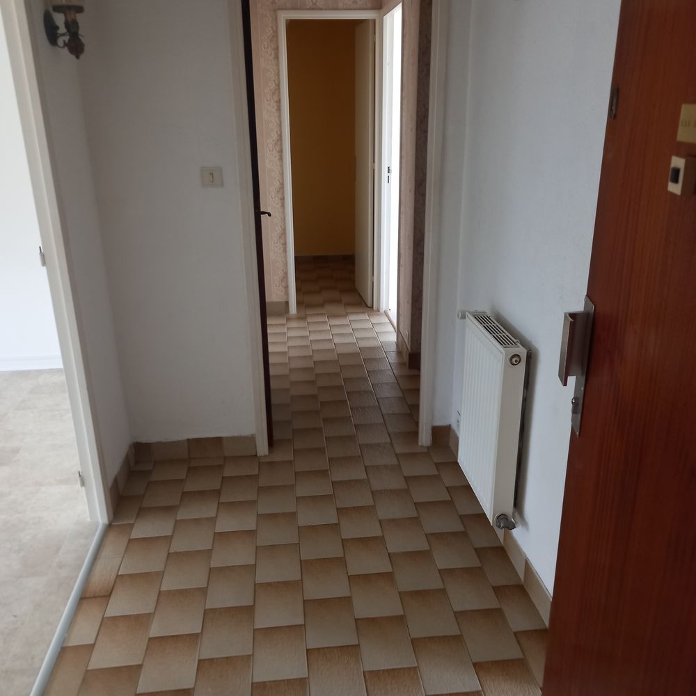 Vente Appartement T3 QUARTIER PISCINE DANS RESIDENCE SECURISEE ENTOURE PARC Décines-charpieu