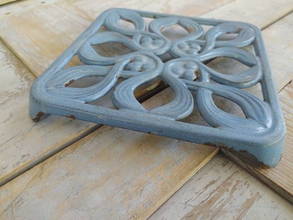 Ancien Dessous de Plat &Eacute;maill&eacute; Gris Bleu D&eacute;cor de Gui 