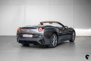 California V8 4.3 460ch 2011 occasion 75014 Paris