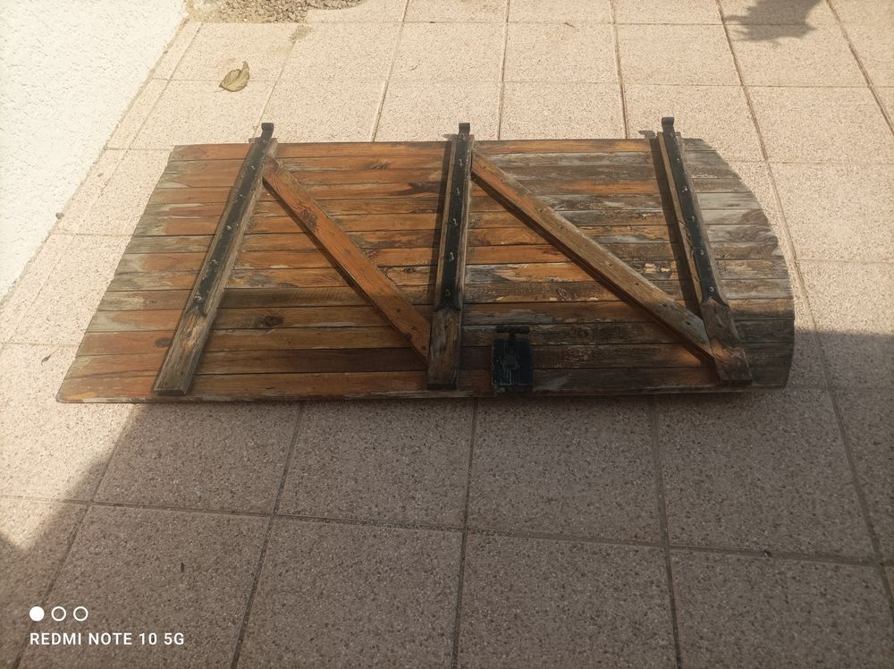 PORTILLON EN BOIS Bricolage