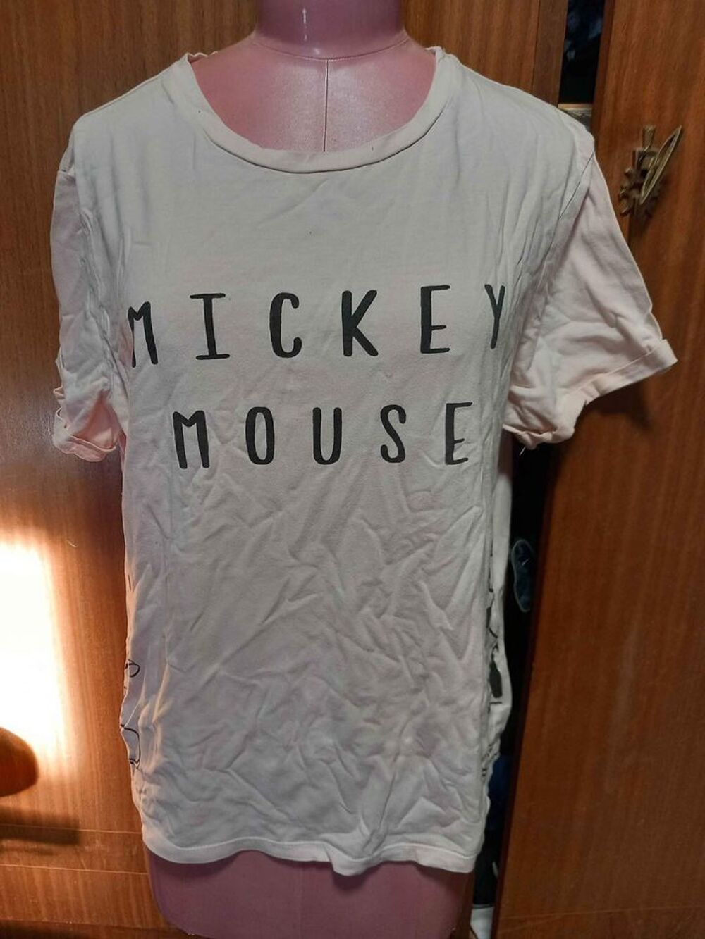 Tee-shirt Mickey taille XL Vtements