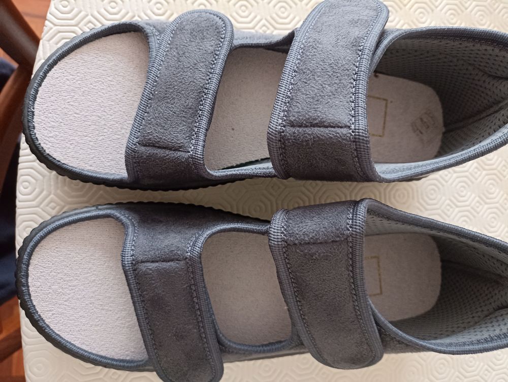 Chaussures orthop&eacute;diques femme neuves Chaussures