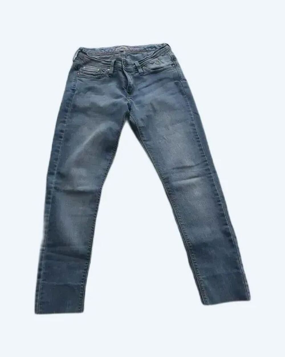 lot de vetement 
7jean 
plusieur thee hort 
tricot tai Vêtements