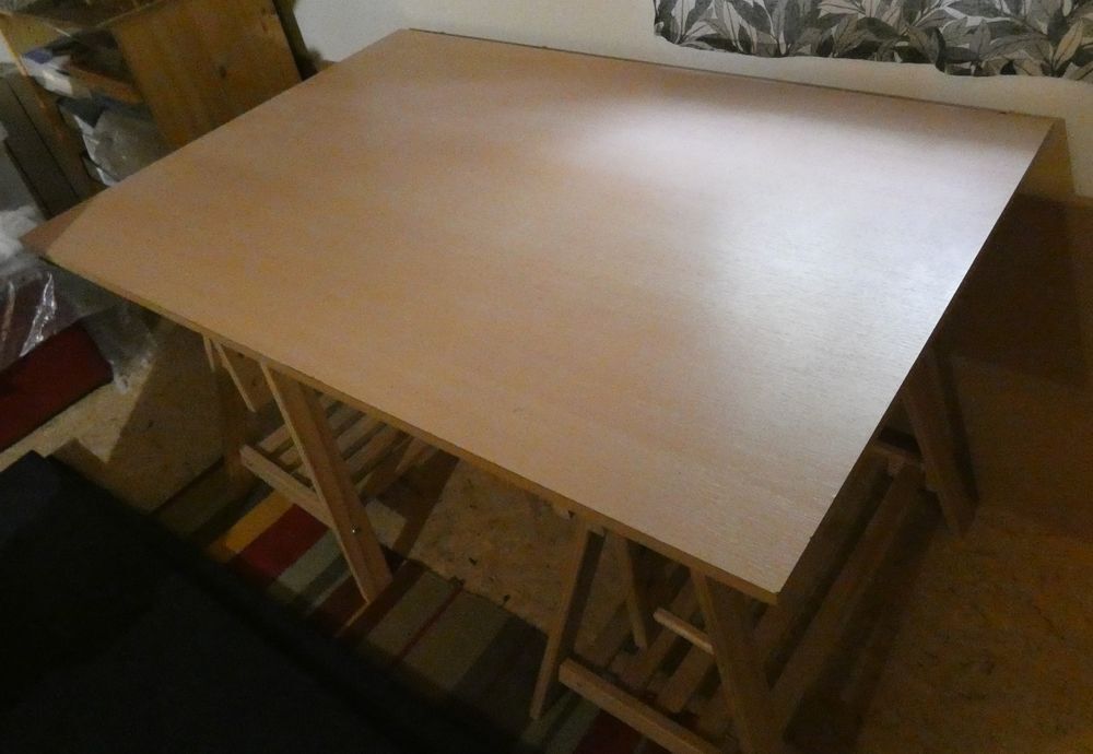 Deux Tr&eacute;teaux D'Architecte + Plateau
Mobilier enfants
