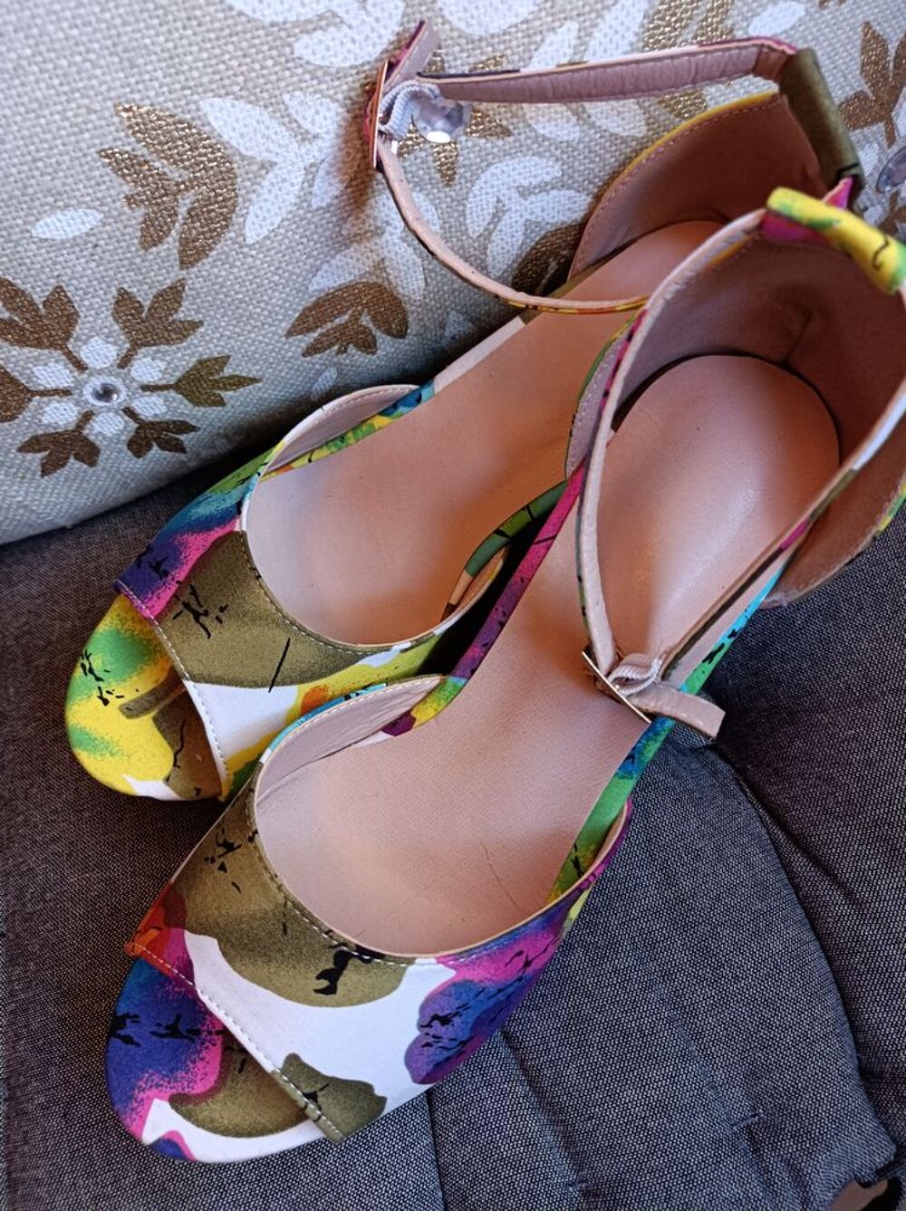 Espadrilles color&eacute;e pour femme Chaussures