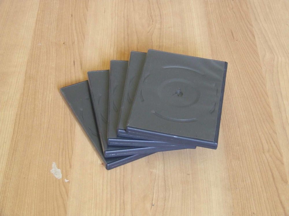 5 bo&icirc;tiers de CD, DVD, Blu Ray pour 1&nbsp;Disque, TBE CD et vinyles