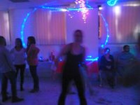  Dj animateur pour comités des fêtes et associations  
