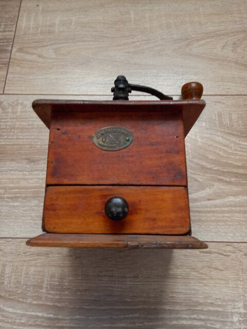 Moulin � caf� Japy fr�res et cie 30 Villiers (86)