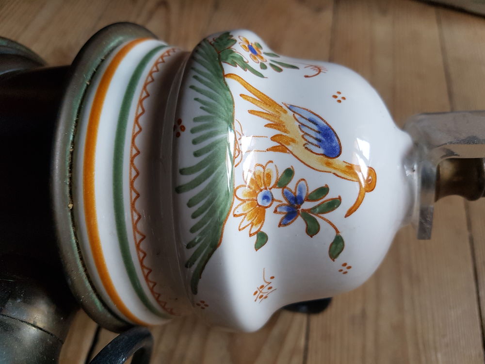Ancienne tireuse &agrave; bi&egrave;re 