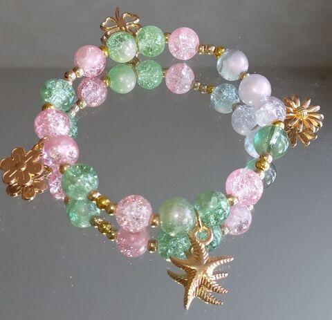 Bracelet fille perles de verre et breloques dores 6 Roissy-en-Brie (77)