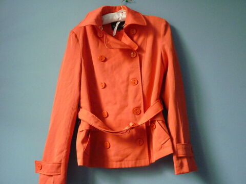 manteau veste femme Gmo orange 40 M TBE 25 Brienne-le-Chteau (10)