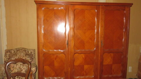 armoire 3 portes 50 Ingré (45)