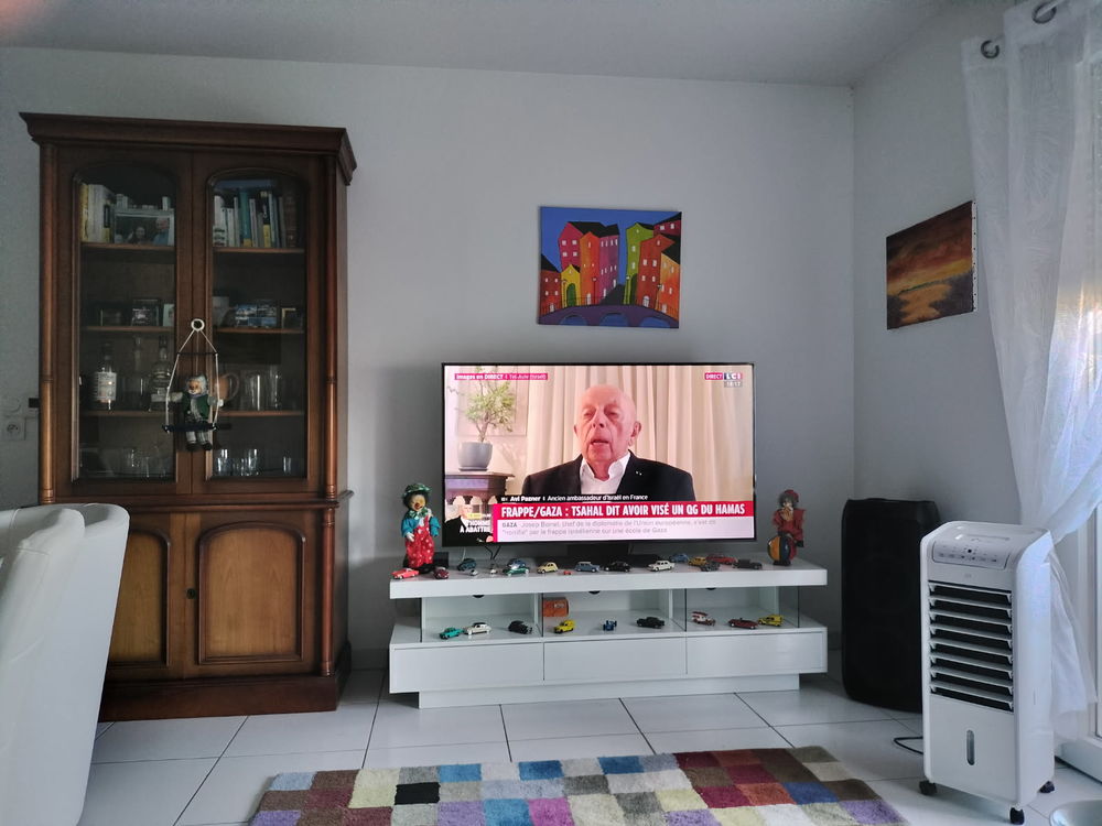 Meuble t&eacute;l&eacute; Meubles