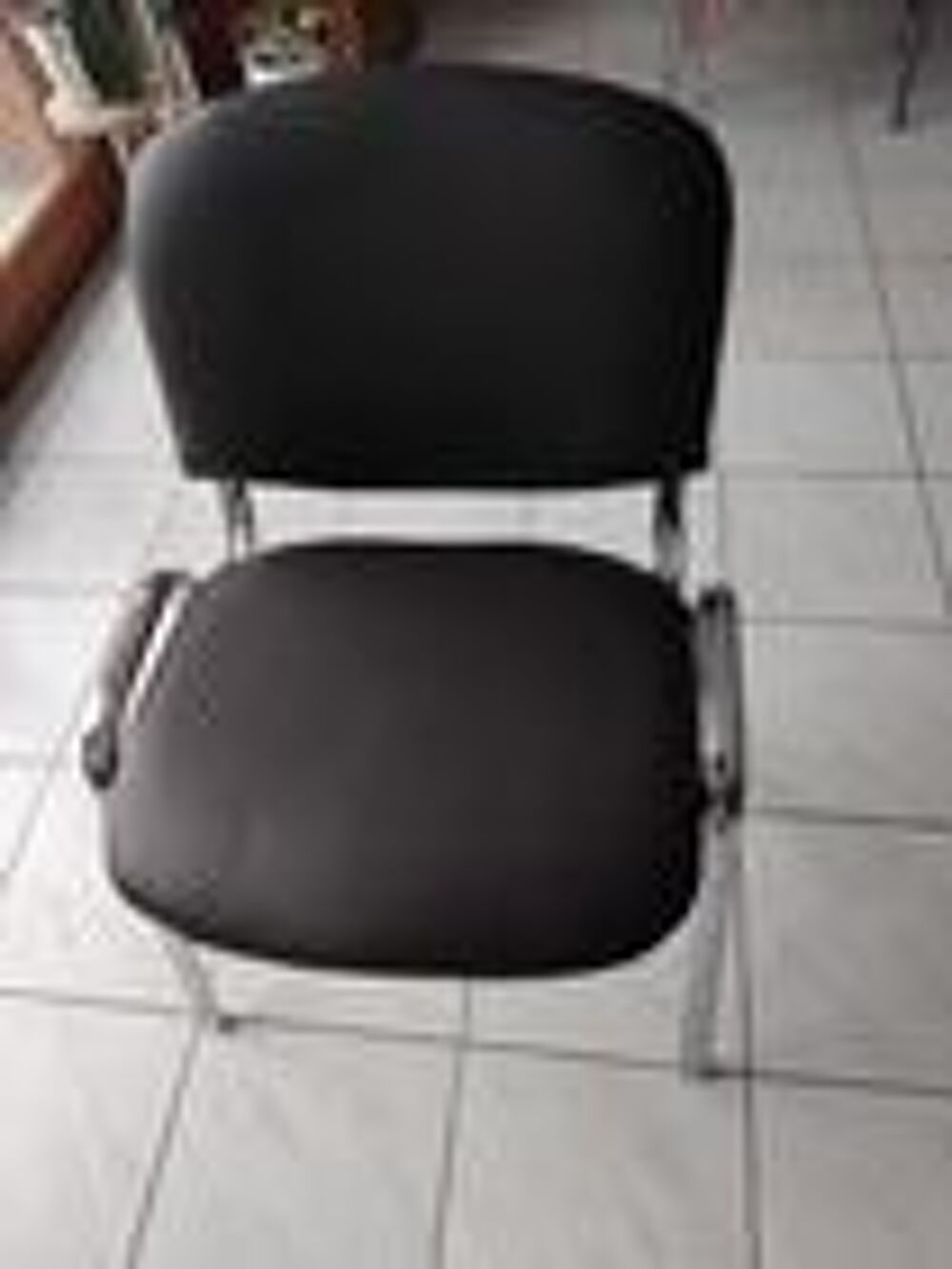 1 lot de 4 chaises en simili cuir achet&eacute; en 2024 Meubles