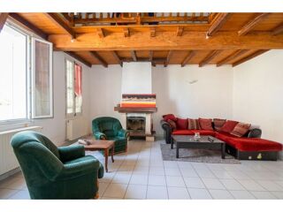  Immeuble à vendre 6 pièces 296 m²