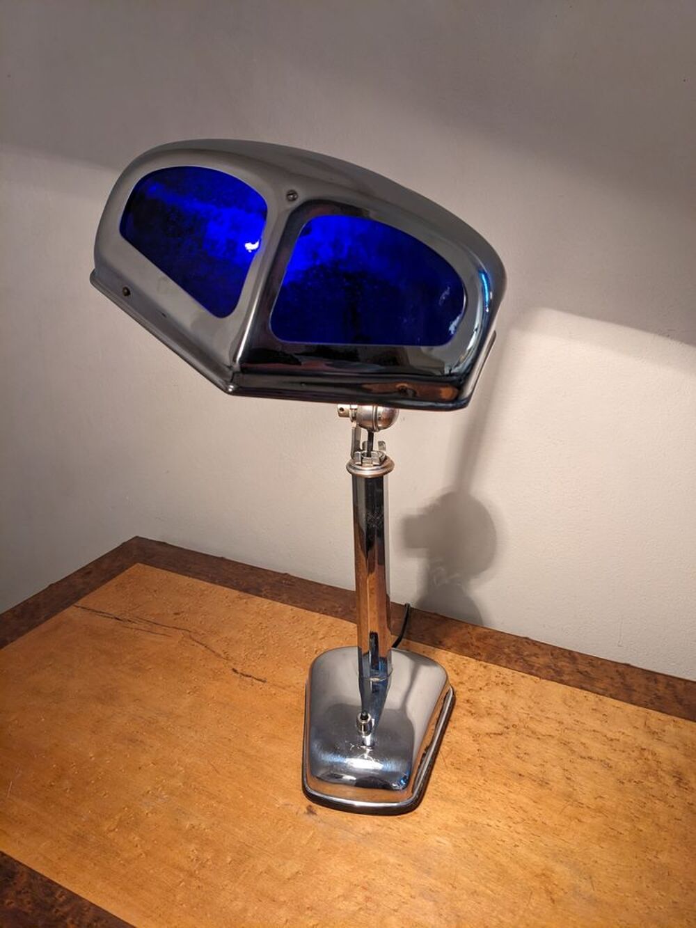 Lampe de bureau ou autre PIROUETT MOUCHE FOURMIS ALIEN art d Décoration
