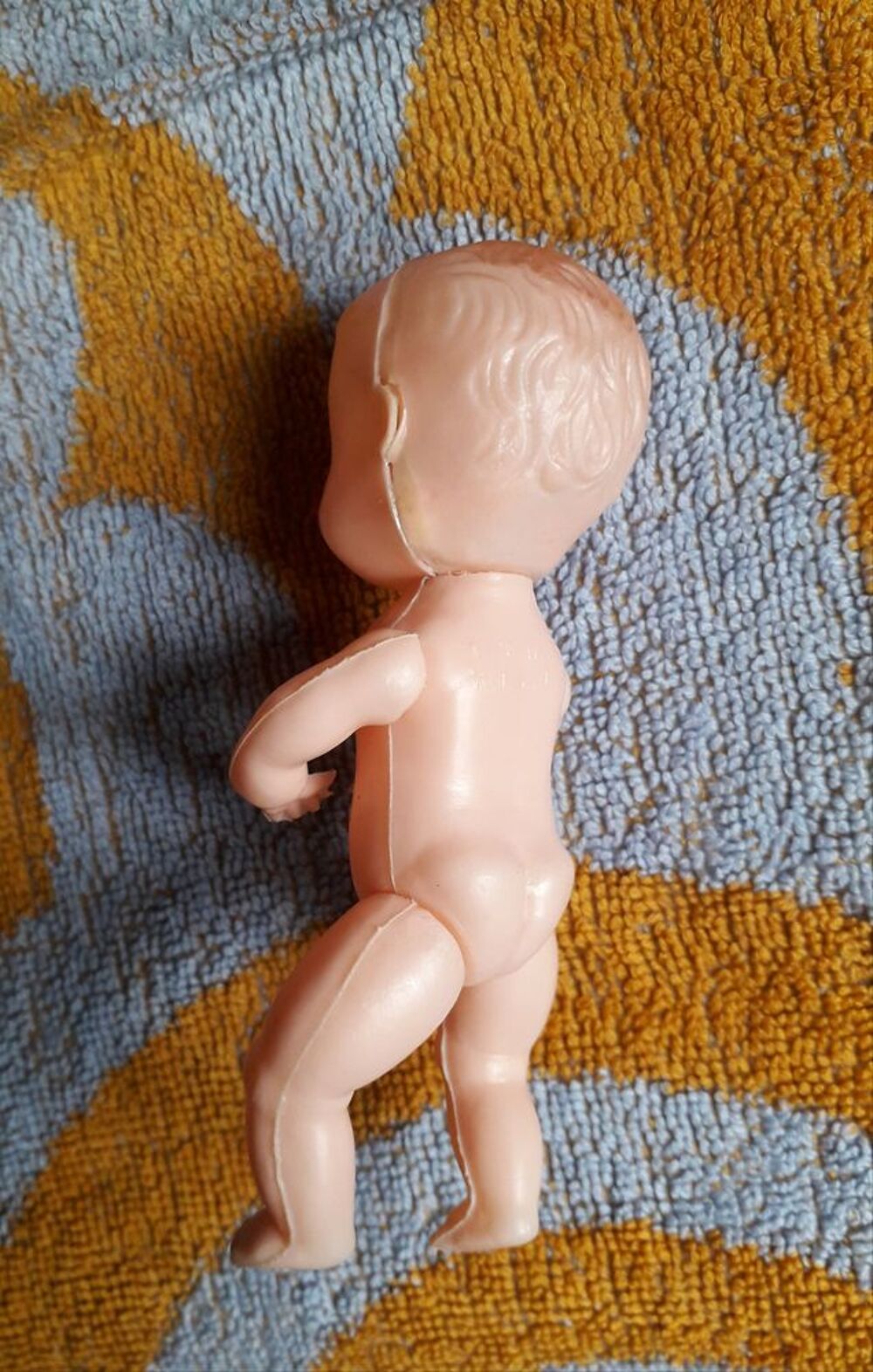Ancien mini poupon baigneur ( Hong Kong ) 