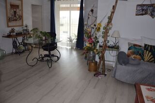  Immeuble à vendre 5 pièces 219 m²