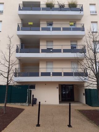  Appartement  louer 3 pices 63 m