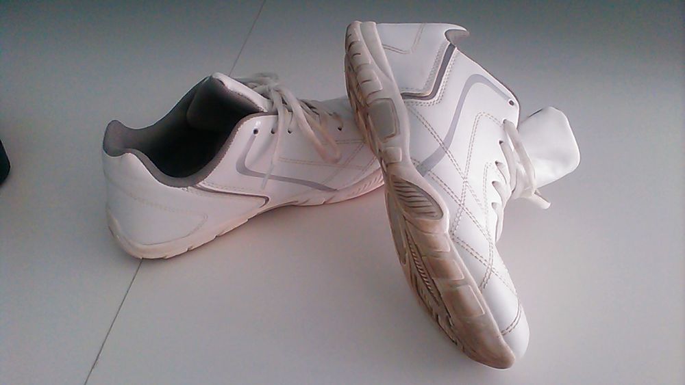 Chaussures de sport Chaussures
