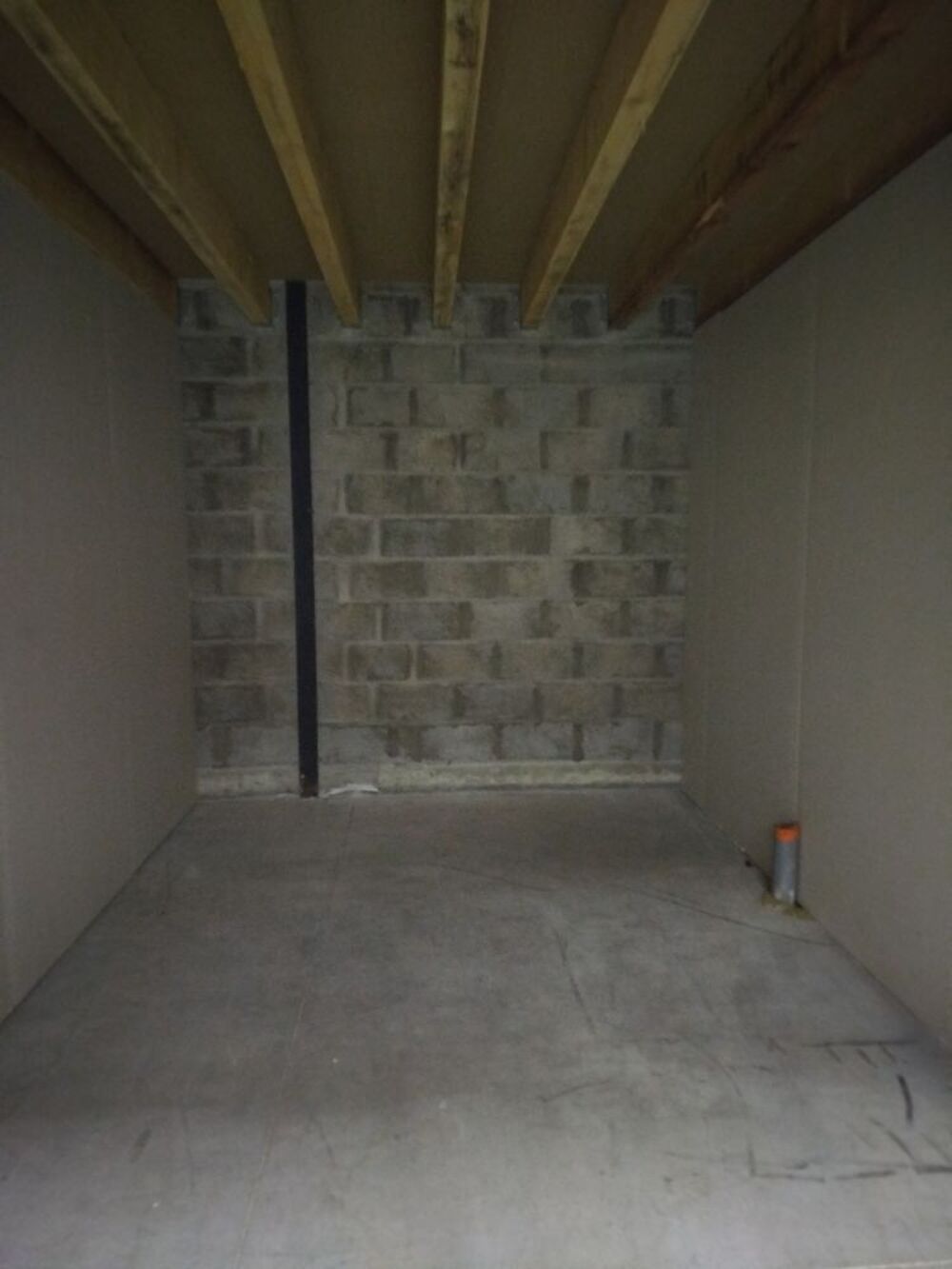 Location Parking/Garage Box de stockage Saint-médard-d'aunis