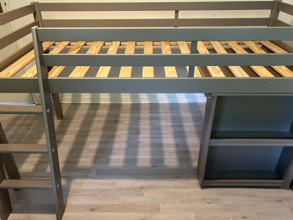 Lit enfant mi-hauteur Meubles