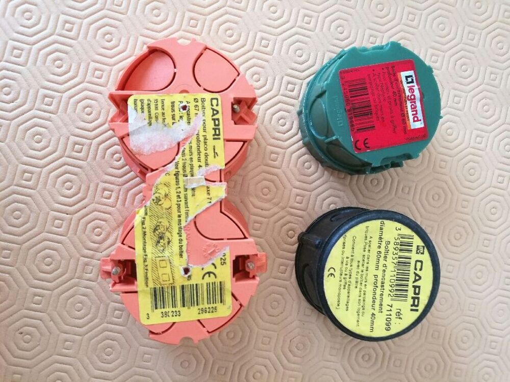 LOT BOITIERS D'ENCASTREMENT Bricolage
