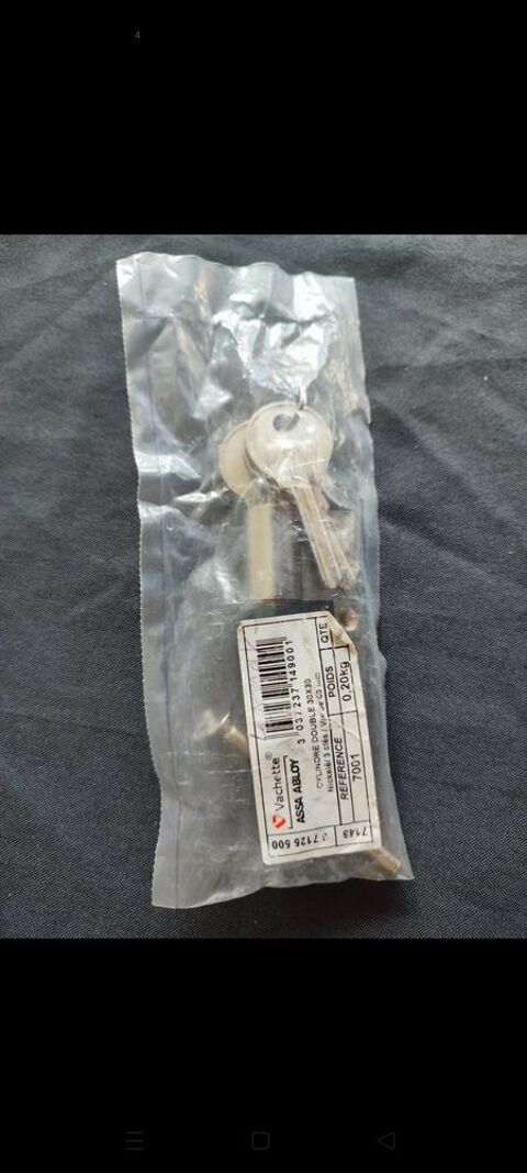 Cylindre neuf 3 cl�s vachette 30x30 10 Le Havre (76)