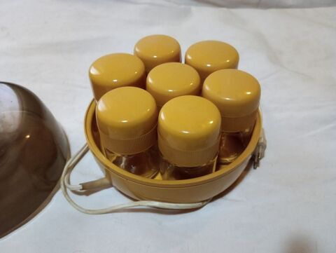 Yaourti�re vintage Vic-le-Comte (63)